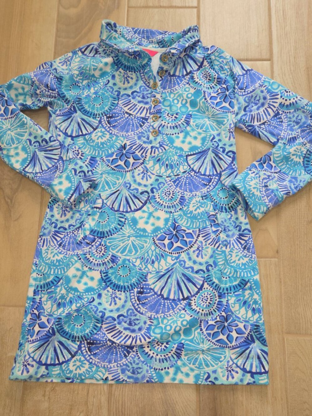 LILLY PULITZER UPF 50+ CAPTAIN DRESS Turquoise Oasis sz Medium - Picture 2 of 3